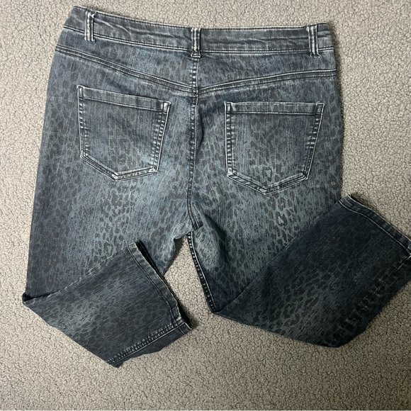 Liverpool Jeans Company Michelle CAPRI Womens Size 10/20 Leopard Print Blue - Picture 5 of 12